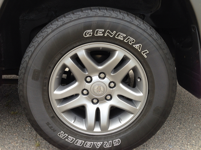 2004 Toyota Sequoia Super