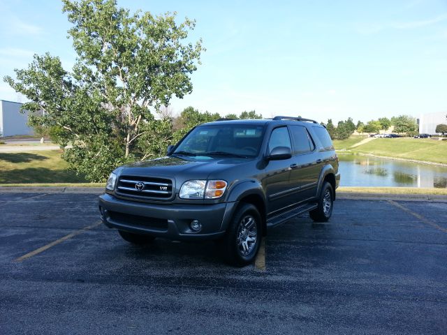 2004 Toyota Sequoia Super