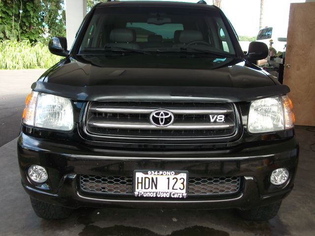 2004 Toyota Sequoia Super