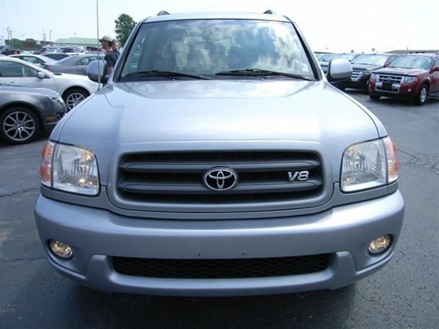 2004 Toyota Sequoia Unknown