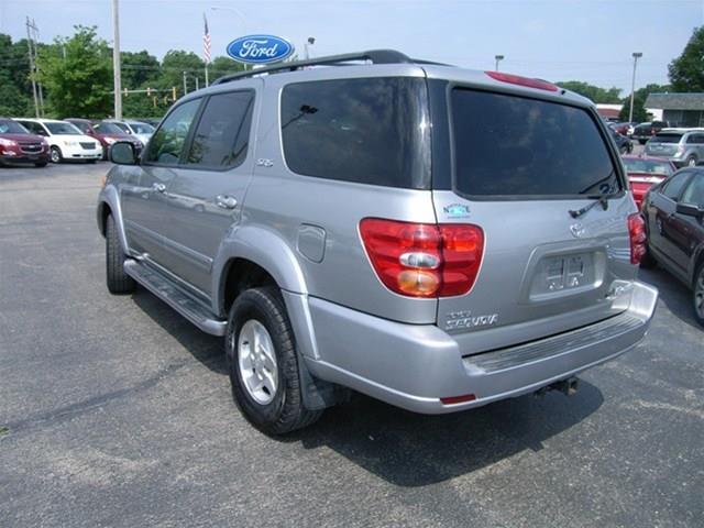 2004 Toyota Sequoia Unknown
