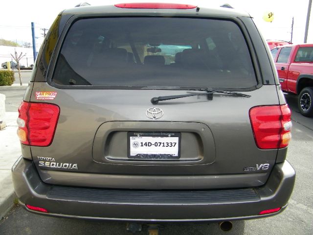 2004 Toyota Sequoia I Limited