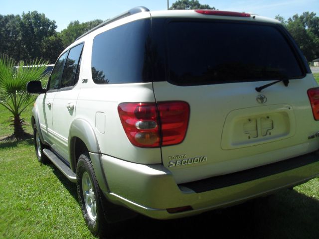 2004 Toyota Sequoia GT Limited