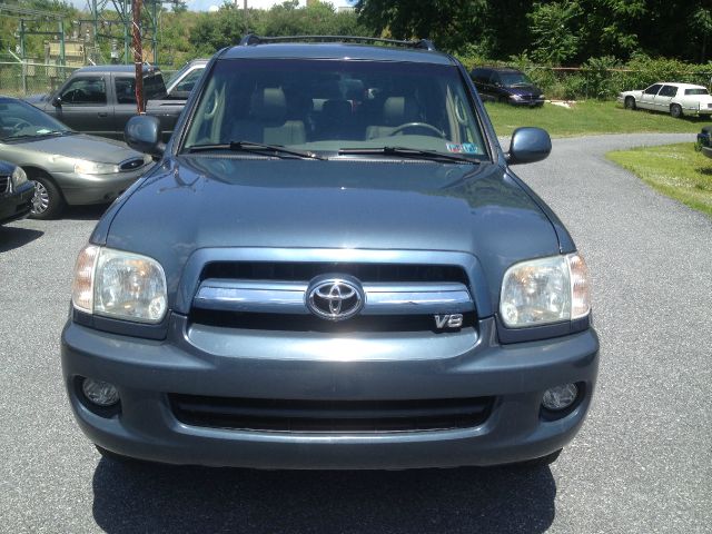 2005 Toyota Sequoia I Limited