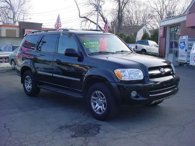 2005 Toyota Sequoia LI