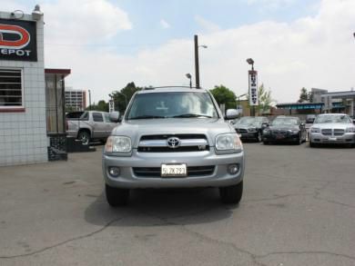 2005 Toyota Sequoia Super