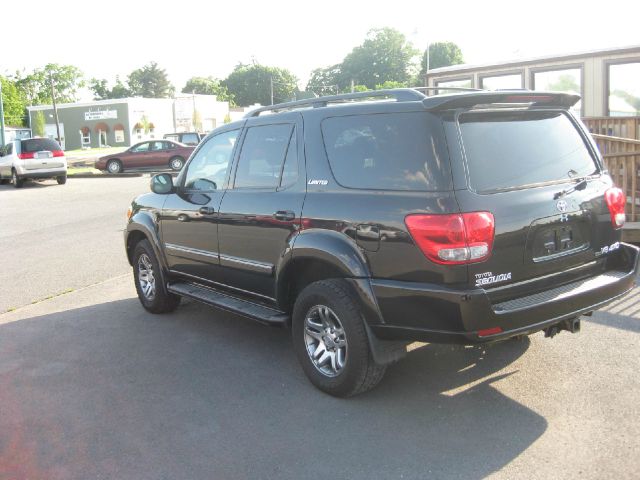 2005 Toyota Sequoia Super