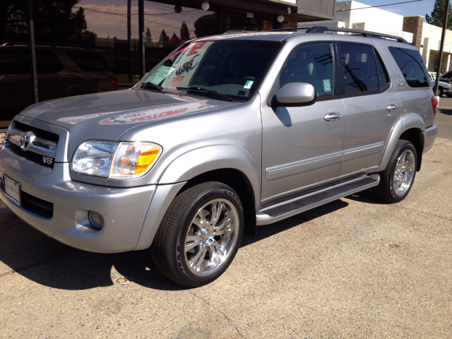 2005 Toyota Sequoia GT Limited