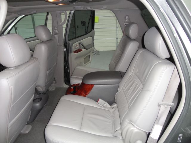2005 Toyota Sequoia I Limited