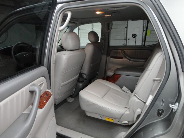 2005 Toyota Sequoia I Limited