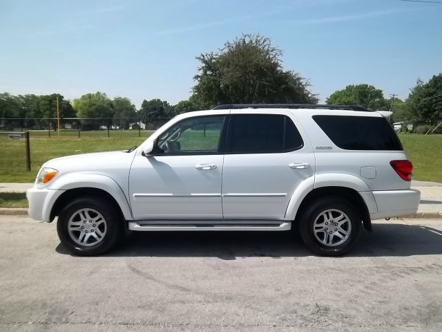 2005 Toyota Sequoia Super