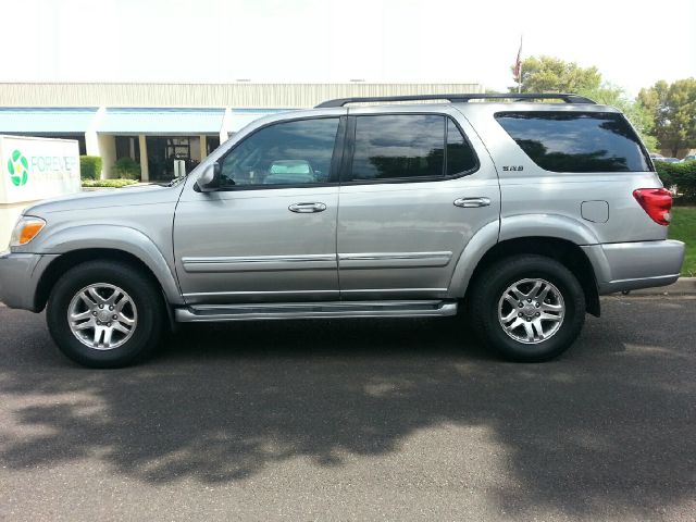 2005 Toyota Sequoia GT Limited