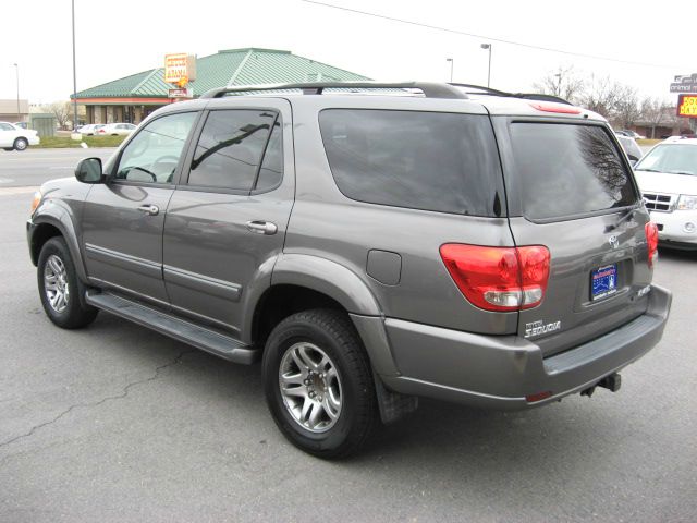 2007 Toyota Sequoia 3.5 H.O V6 Sedan