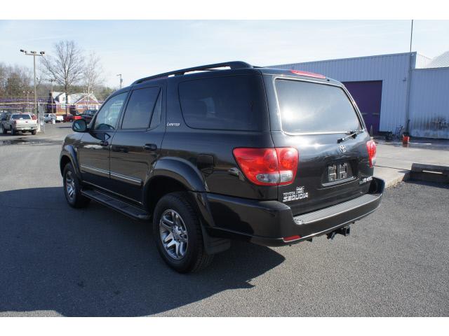 2007 Toyota Sequoia SLT 25