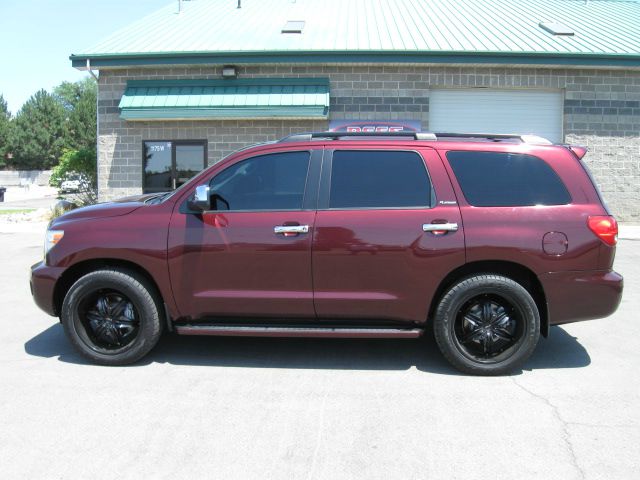 2010 Toyota Sequoia 4X4 LS 26K