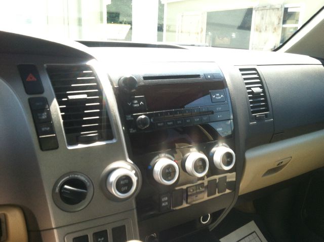 2010 Toyota Sequoia Sunroof - Chrome At Redbank