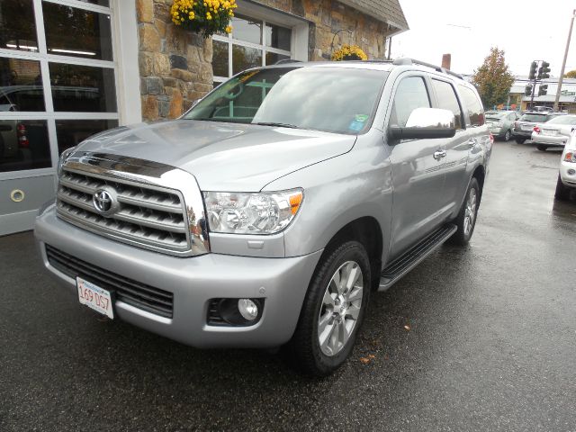 2011 Toyota Sequoia Super