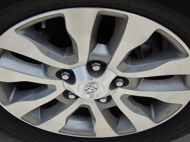 2013 Toyota Sequoia SLT 25