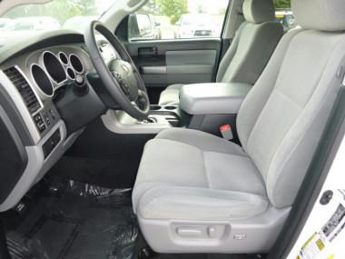 2013 Toyota Sequoia Unknown