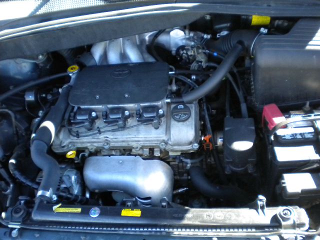 1999 Toyota Sienna Gold Edition