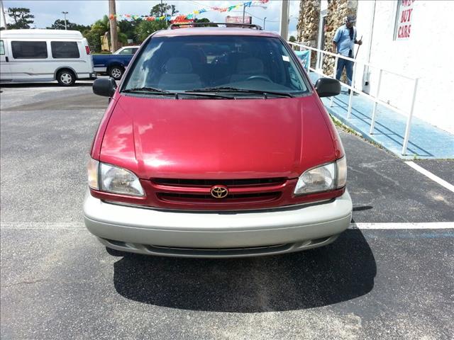 1999 Toyota Sienna Unknown