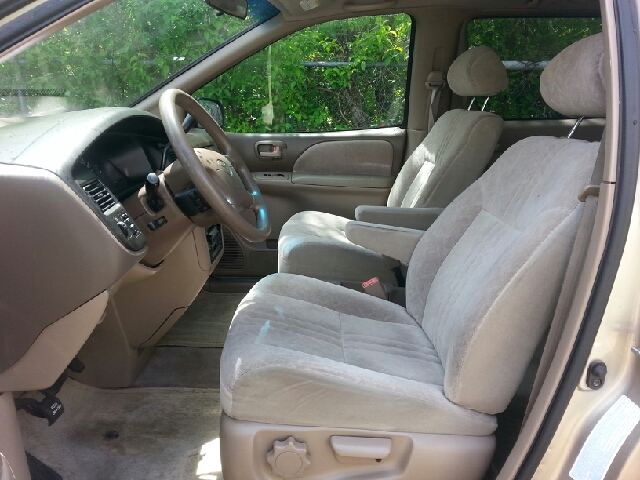 2000 Toyota Sienna SEL Sport Utility 4D