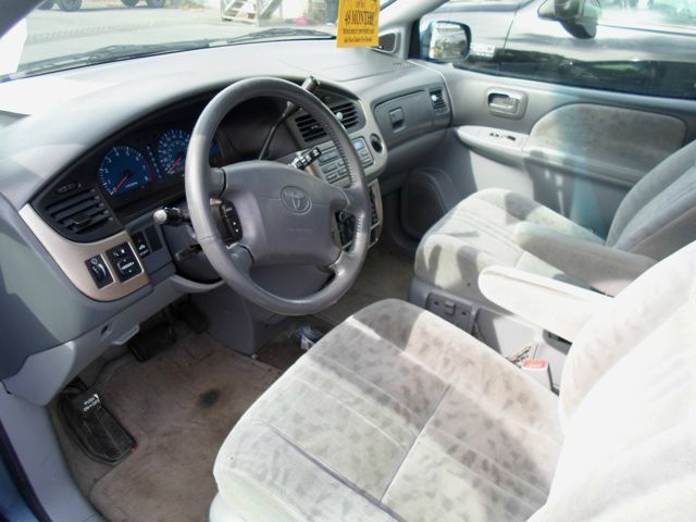 2001 Toyota Sienna Unknown