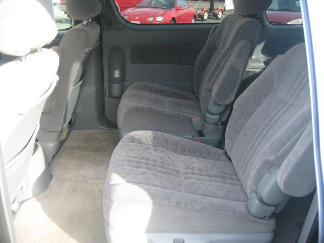 2001 Toyota Sienna SEL Sport Utility 4D