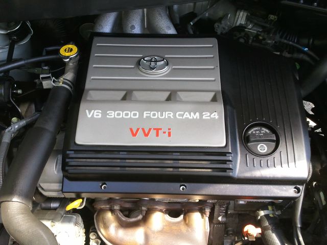 2002 Toyota Sienna X