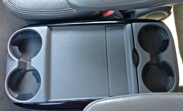 2004 Toyota Sienna Touring - Moonroof