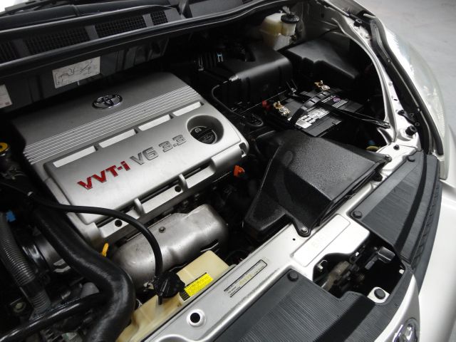 2004 Toyota Sienna Eddie Bauer 4x4