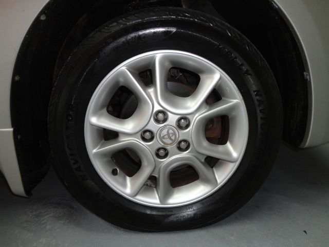 2004 Toyota Sienna Eddie Bauer 4x4