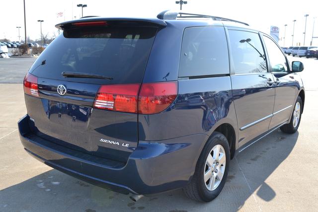 2004 Toyota Sienna 5.4L Special Service