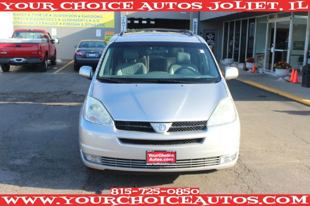 2004 Toyota Sienna SEL Sport Utility 4D