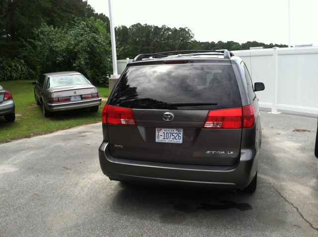 2004 Toyota Sienna X