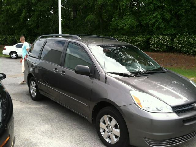 2004 Toyota Sienna X