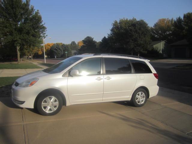 2004 Toyota Sienna Unknown