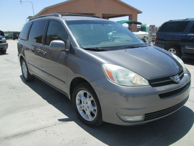2004 Toyota Sienna Eddie Bauer 4x4