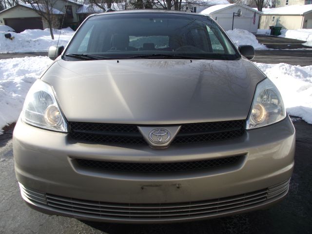 2004 Toyota Sienna 1997 Ford GL