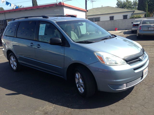 2005 Toyota Sienna 4.6L XLT Sport
