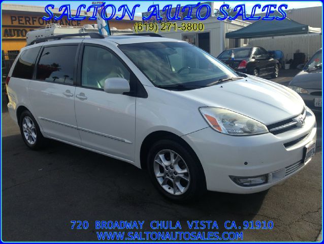 2005 Toyota Sienna Eddie Bauer 4x4