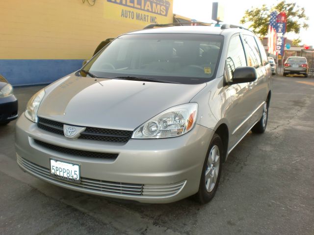 2005 Toyota Sienna Se/sxt