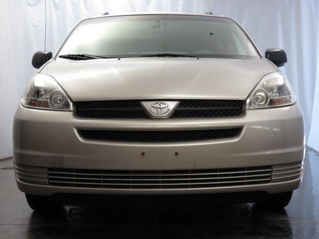 2005 Toyota Sienna LX ONE Owner