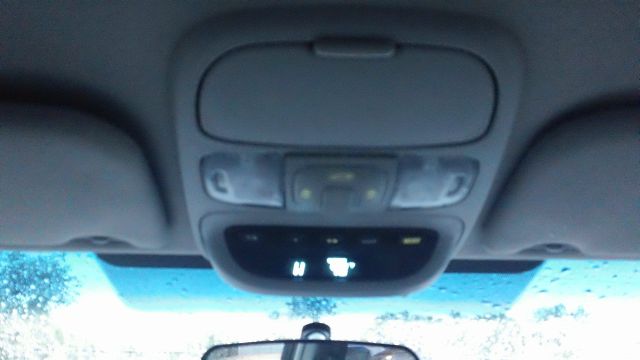 2005 Toyota Sienna FX35 AWD