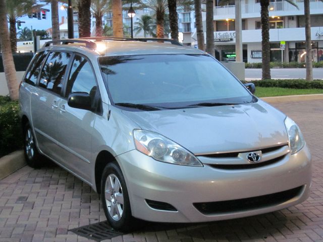 2006 Toyota Sienna XLT 4.6L 4WD