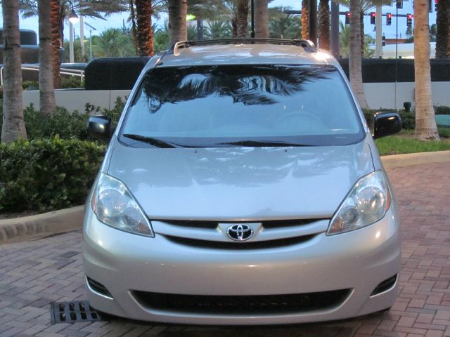2006 Toyota Sienna XLT 4.6L 4WD