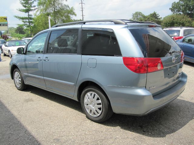 2006 Toyota Sienna XLT 4.6L 4WD