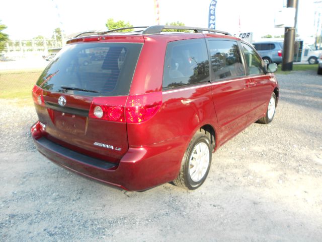 2006 Toyota Sienna XLT 4.6L 4WD
