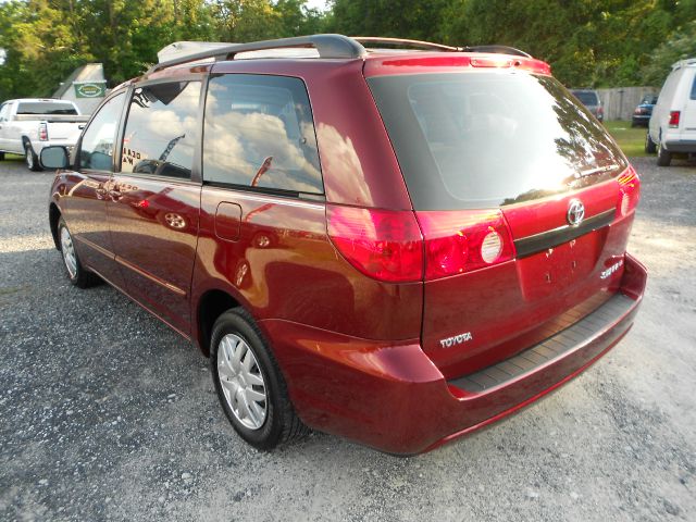 2006 Toyota Sienna XLT 4.6L 4WD