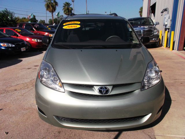 2006 Toyota Sienna Eddie Bauer 5.4L 4WD